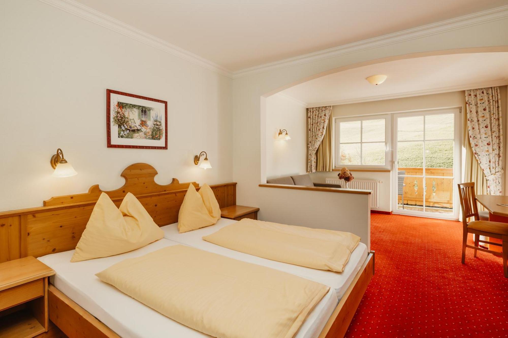 Hotel Lammwirt Гроссарль Экстерьер фото